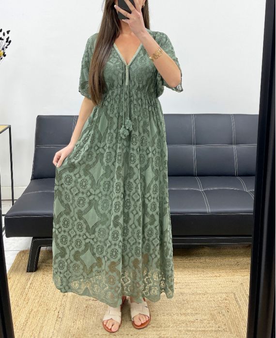 Robe longue dentelle