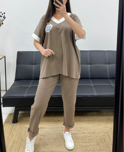 Ensemble ample t-shirt + pantalon assorti