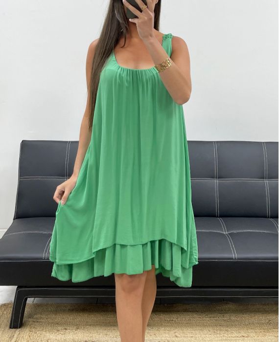 Robe dos dentelle