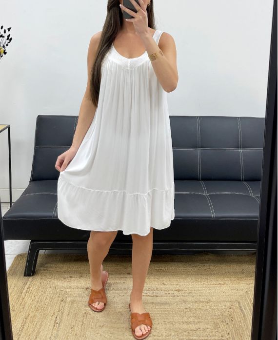 Robe évasé encolure