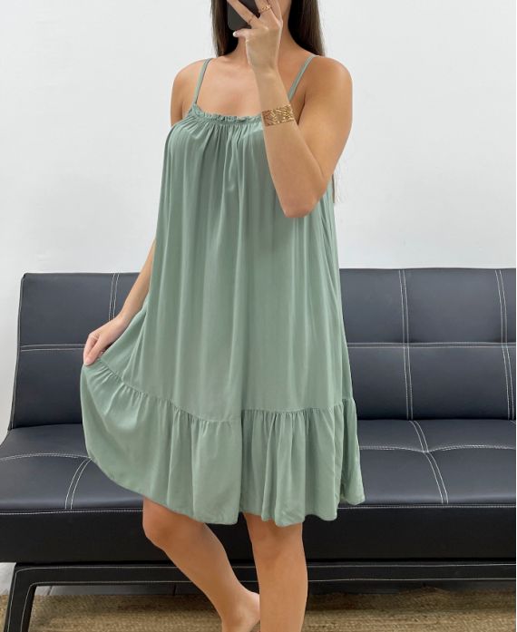 Robe fluide à bretelles