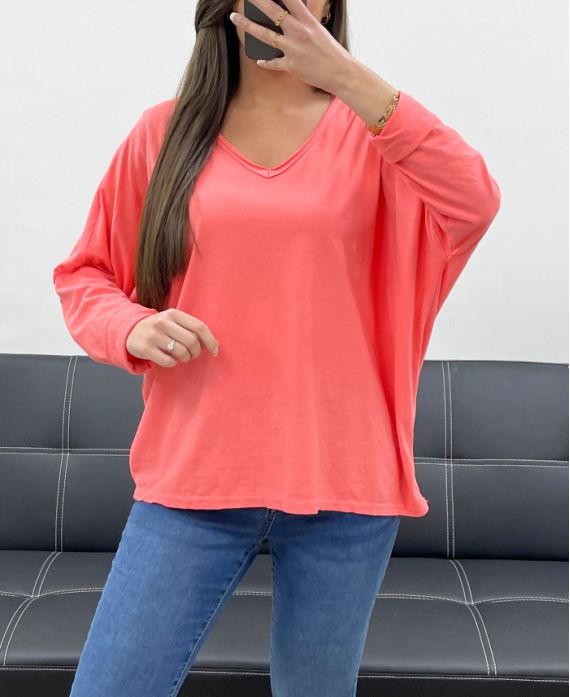 T-shirt loose col V